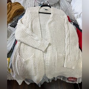 American Eagle Cardigan